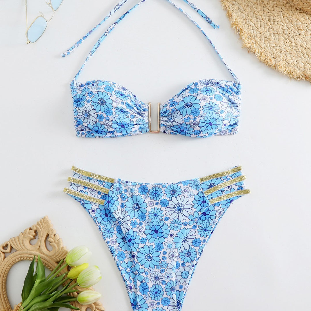 Dame Bandeau-bikini med justerbare stropper og elegant snit Skovae