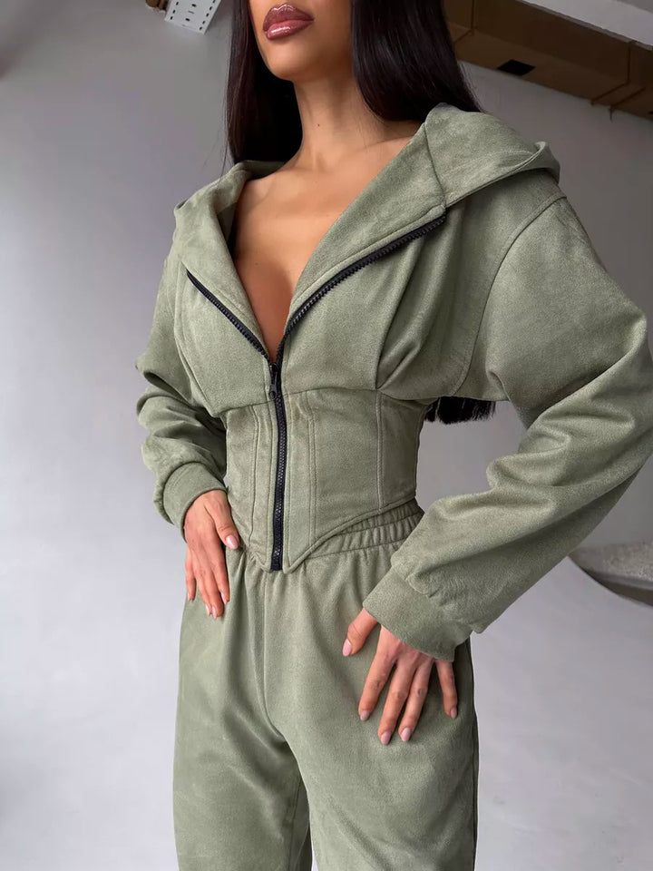 Kvinders sporty overall med modestræk Skovae