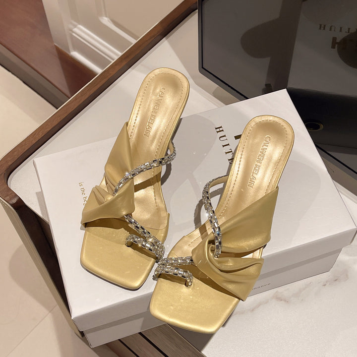 Dame elegante knyttede Open-Toe Slide Mules med strass-accenter Stilla
