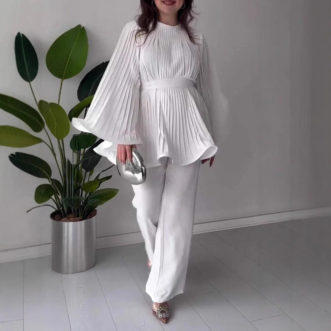Dame elegant og moderigtigt sæt med vide ærmer og bælt Stilla
