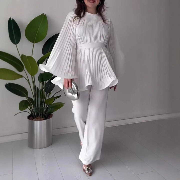 Dame elegant og moderigtigt sæt med vide ærmer og bælt Stilla