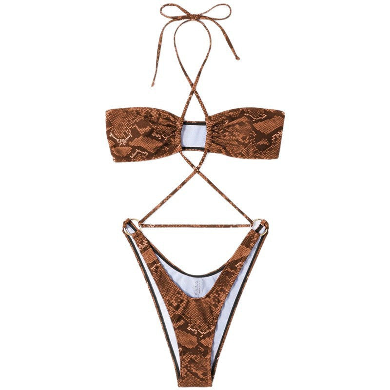 Dame bandeau-bikini med raffinerede snitføringer Skovae