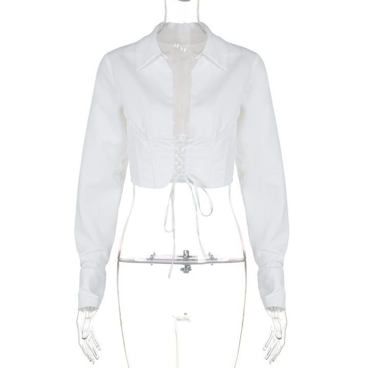 Dame Moderigtig Cropped-Top med elegante snøredetaljer og letforstærket krave Stilla