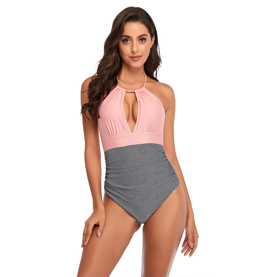 Dame Enkelt Bade Outfit med spændende Cut-Out-design og flatterende Rynk Stilla