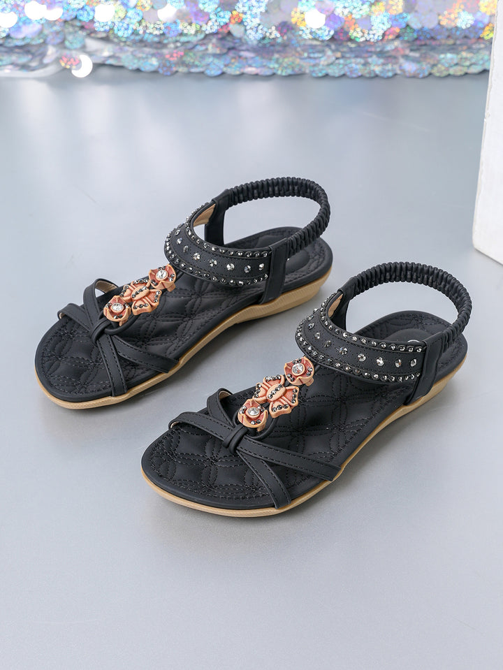 Dame behagelige sandaler med elegante smykkedetaljer Stilla