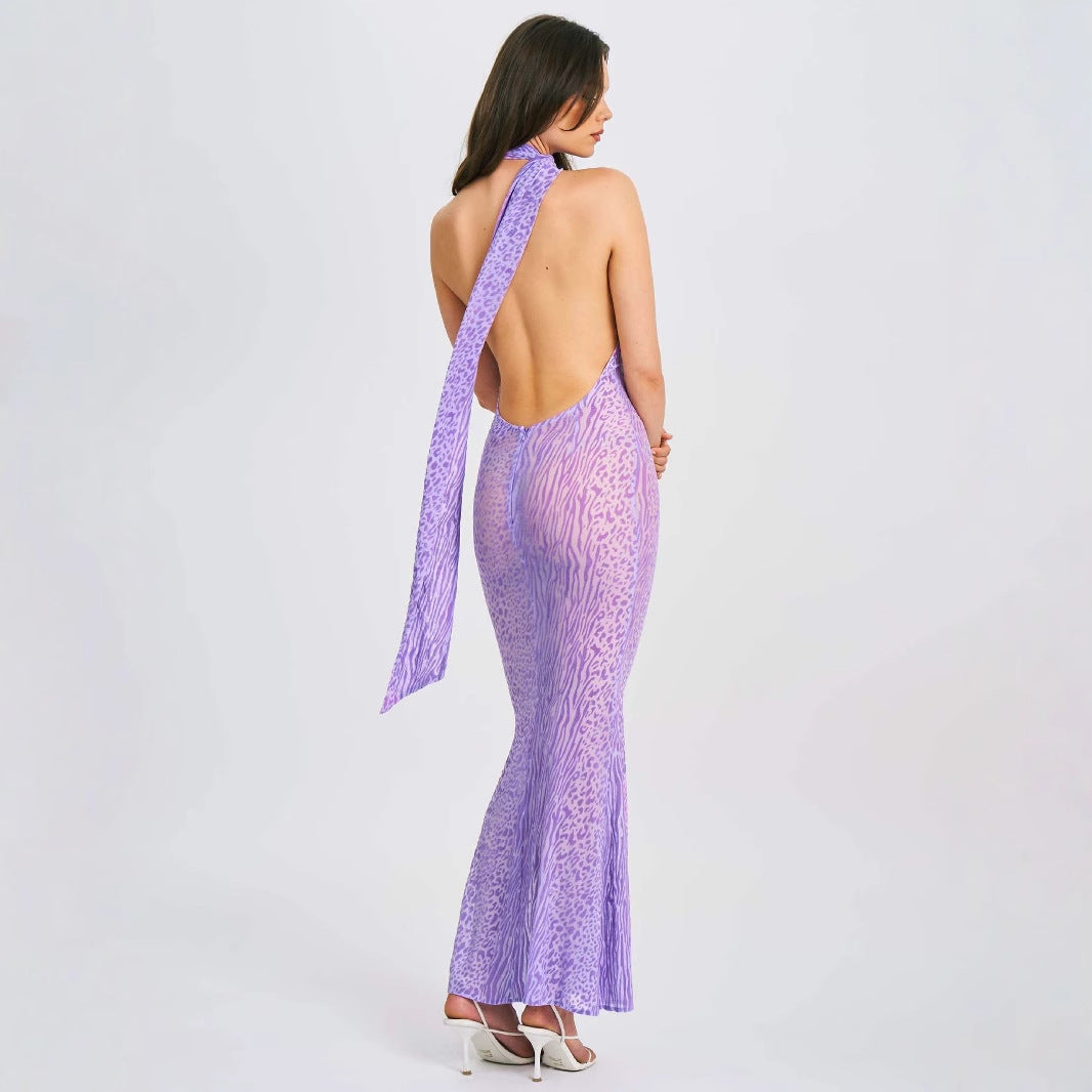 Dame maxikjole i elegant zebra-stribet design med skuldrene fri halter-stil Stilla