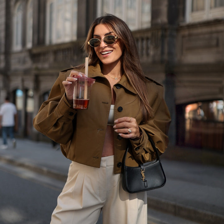 Femme Cropped Militærstil Knap-Jakke Stilla