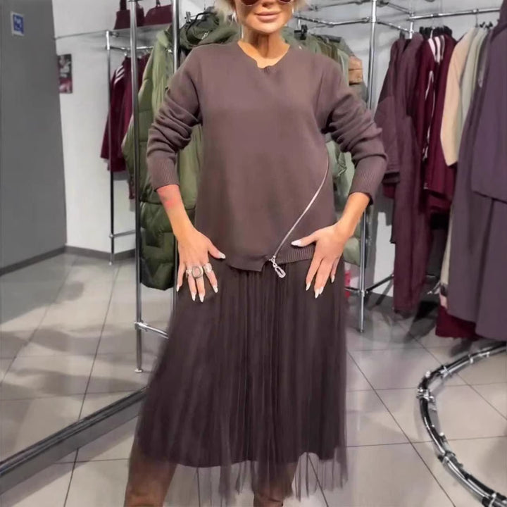 Kvinders trendy, asymmetrisk sweater med drapering Skovae