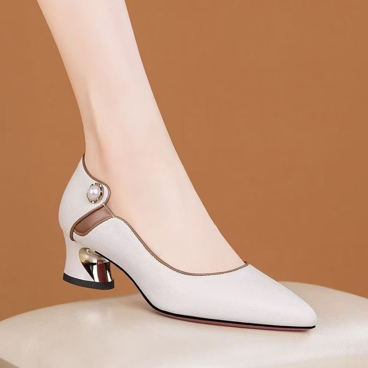 Dame elegante pumps med moderne remdesign og komfortabel blokhæl Stilla