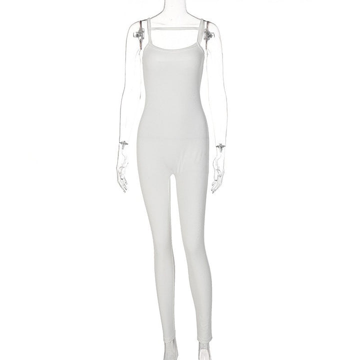 Dame figurformende jumpsuit med lange stropper og elastisk materiale Stilla