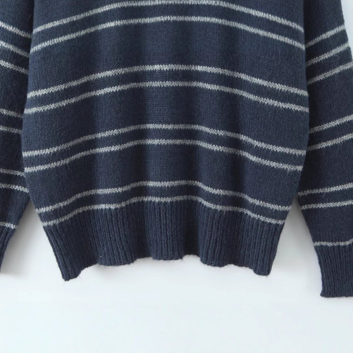 Kvinders afslappet sweater med kontrasterende krave og moderne striber Stilla