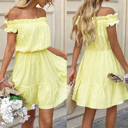Kvinder kort sommerkjole med legende flæsekanter og off-the-shoulder design Stilla