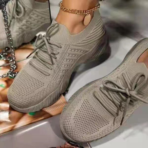 Dame Sporty Sneakers med åndbart strik-overmateriale og fleksibelt sålprofil Stilla