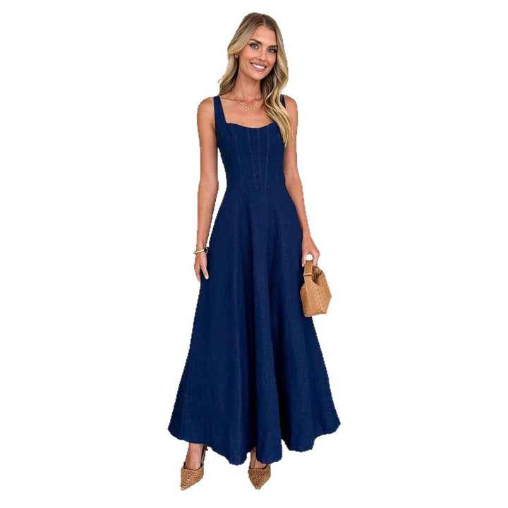 Dame maxikjole i denim med feminin pasform og elegant udskæring Stilla