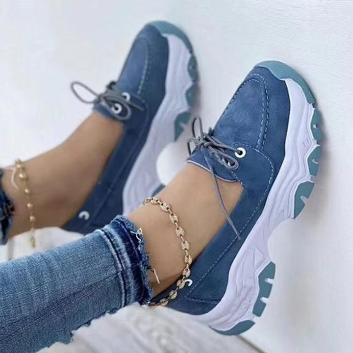 Dame Sporty Sneakers med stødabsorberende sål og moderne design Stilla