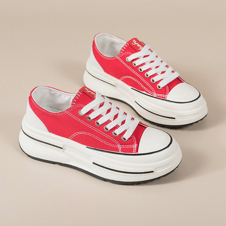 Dame mode sneakers med en dämpende plateau og åndbar overfladestruktur Stilla