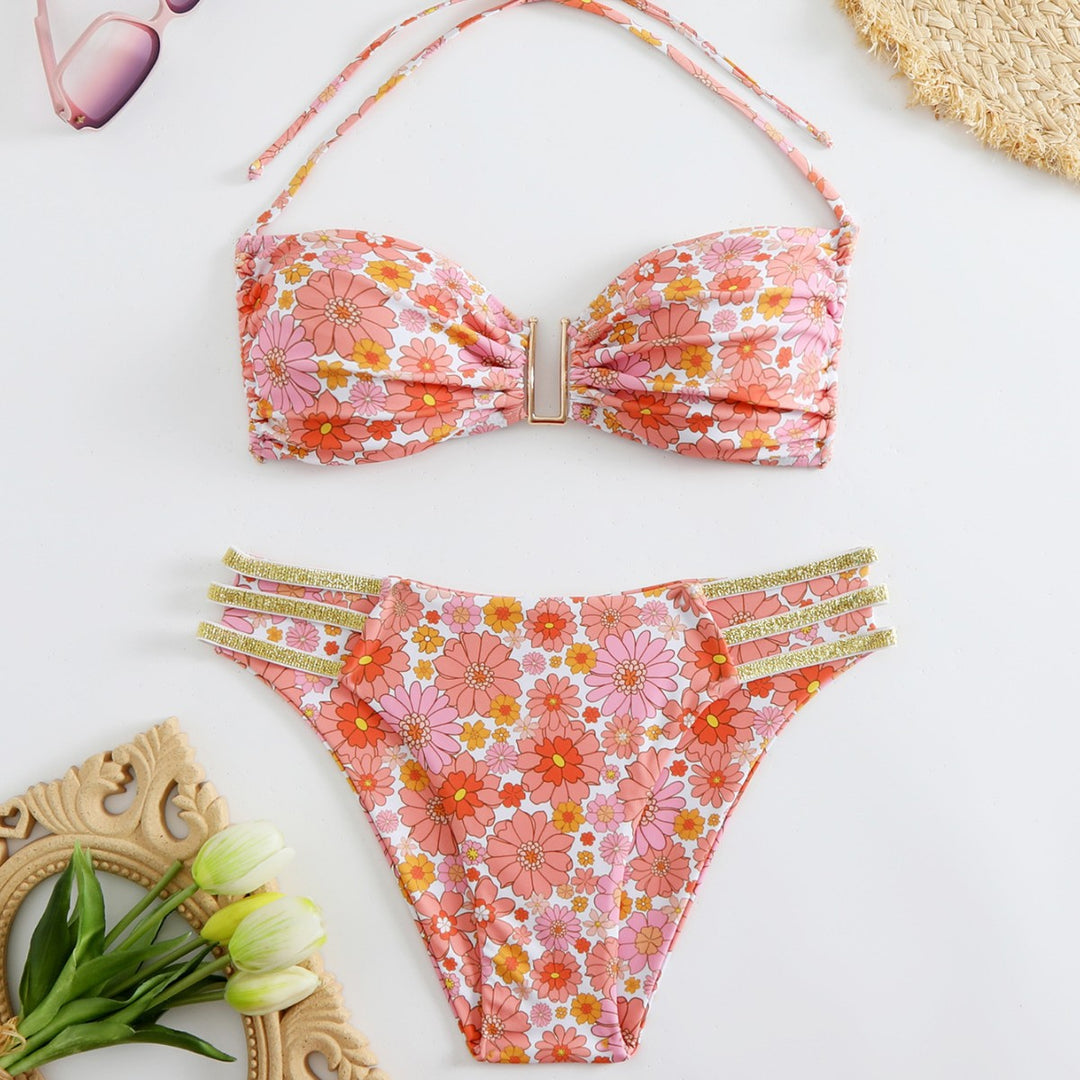 Dame Bandeau-bikini med justerbare stropper og elegant snit Skovae