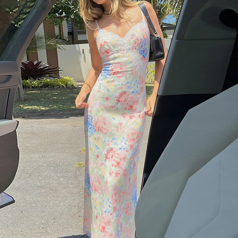 Damen Figurbetontes Maxidress mit Spitzenakzenten Skovae