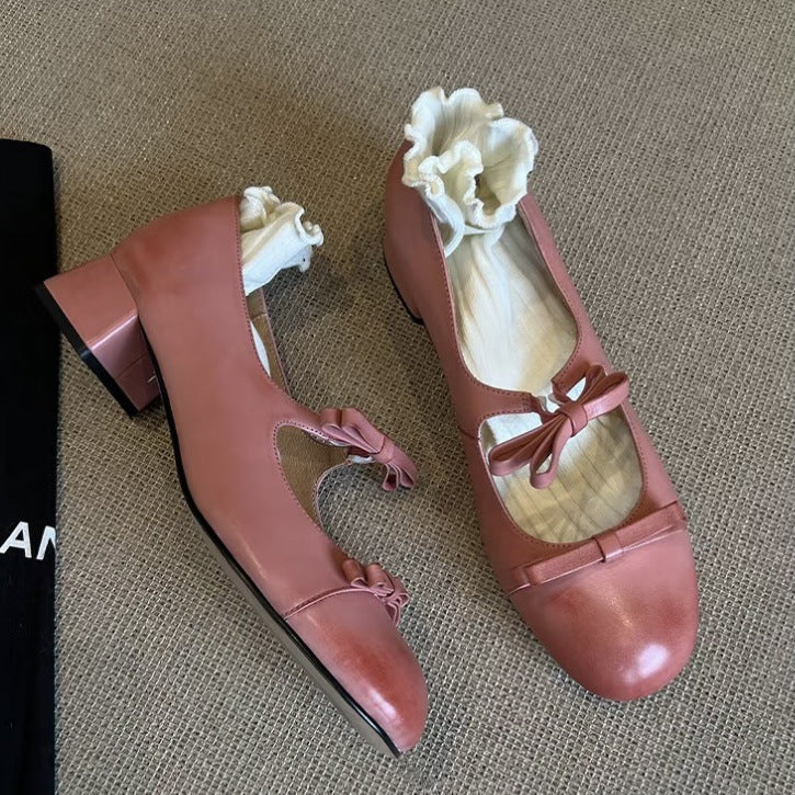 Femme Retro-Style Blokhælssko Stilla