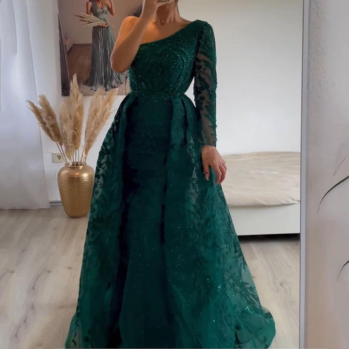 Dame Glamourøst Aftenkjole med glitrende Pailletter og asymmetrisk Design Stilla