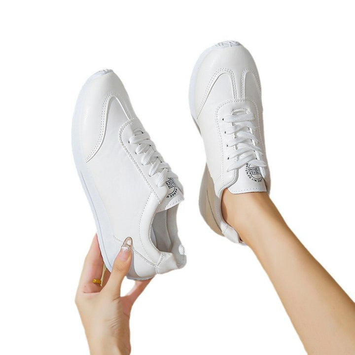 Dame Behagelige Sneakers i minimalistisk design med åndbar overfladestruktur Stilla