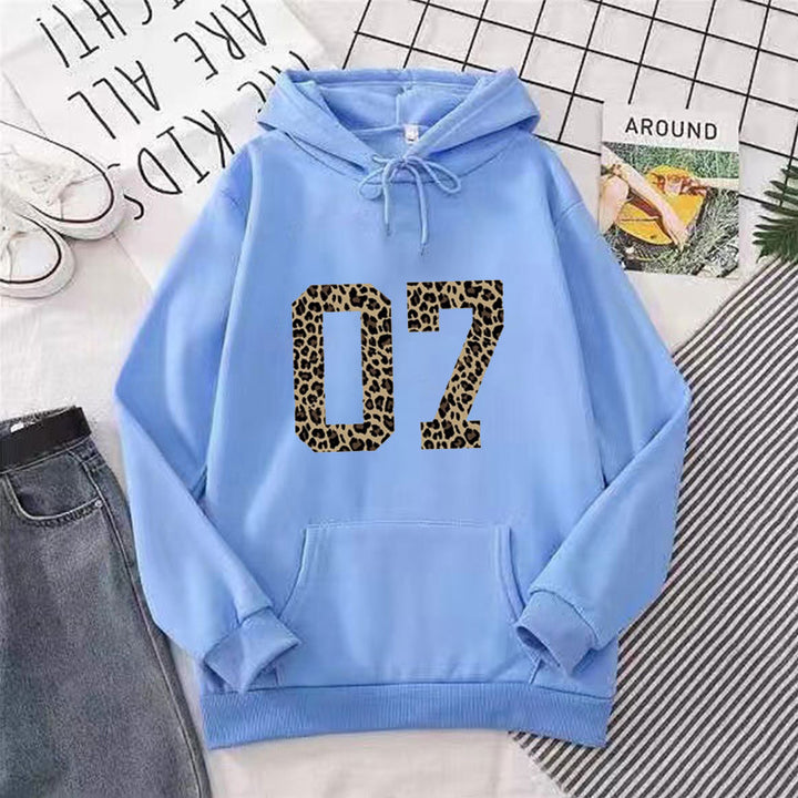 Kvinder Hoodie med moderne dyreprint Skovae
