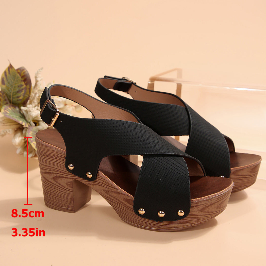 Dame Plateau-sandaler med komfortabel rem og dekorative detaljer Stilla
