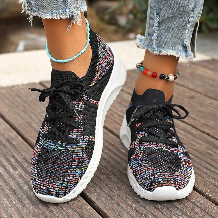 Dame Sporty Sneakers med åndbart strik-overflade og polstret sål Stilla