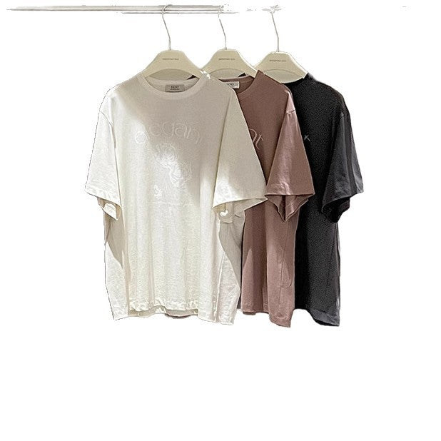 Dame afslappet T-shirt med elegant blomstermotiv Stilla
