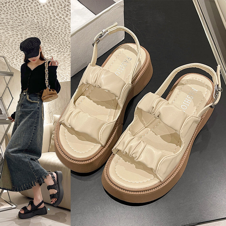 Dame Plateau-sandaler med fashionabel plisseret design og skridsikker sål Stilla