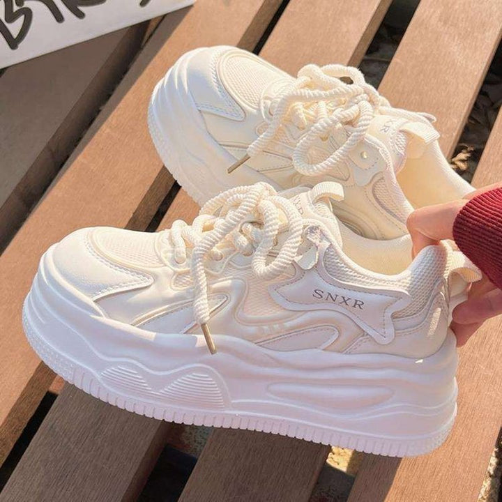 Dame Sneakers med støddæmpende såldesign og åndbart overmaterialekombination Stilla