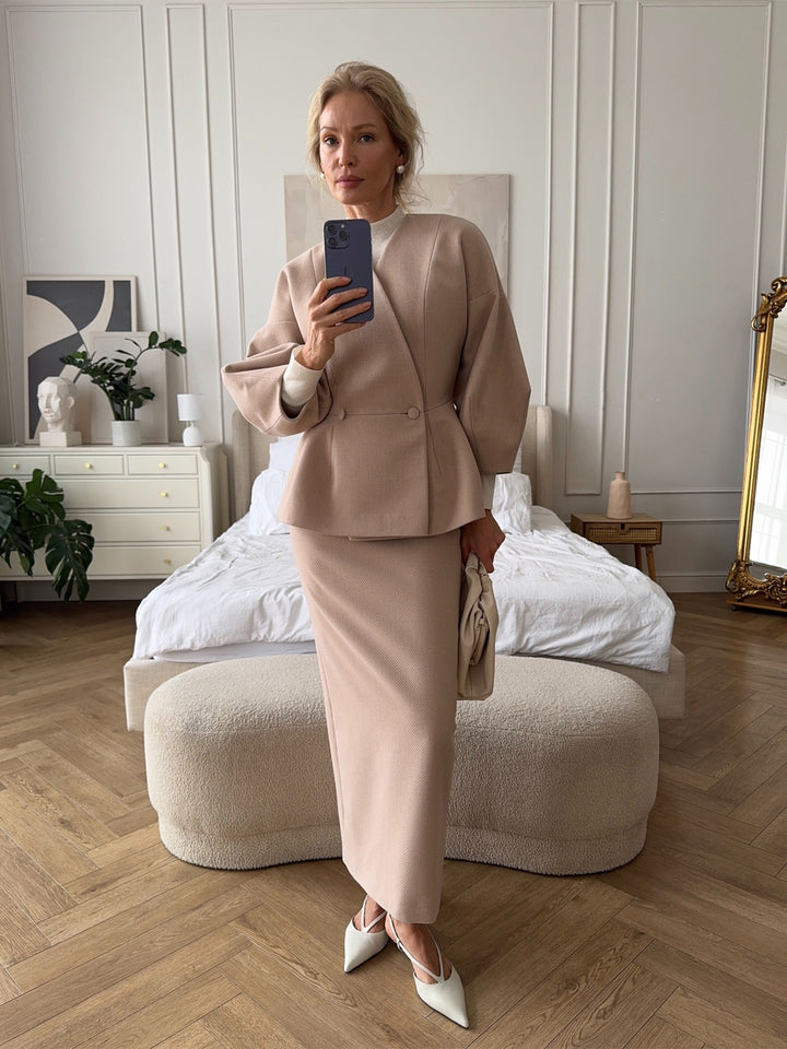 Dame elegante blyantskjoler med chic blazer top og puff ærmer Skovae