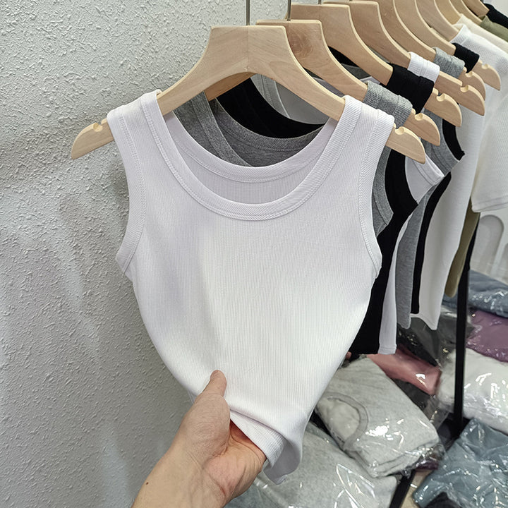Femme Ripp bomulds tanktop med klassisk rund halsudskæring Stilla
