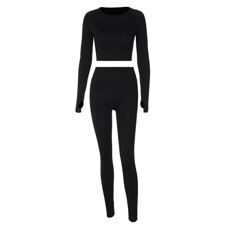 Dame Sporty sæt bestående af langærmet top og leggings med høj talje og figursyet pasform Stilla