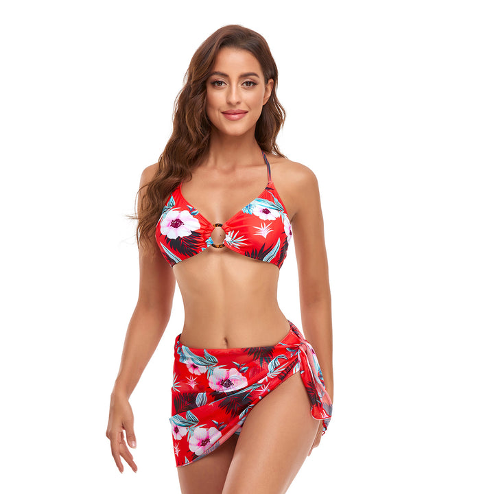 Dame bikini-sæt med moderigtige indpakningsskørt og elegante blomster motiver Stilla