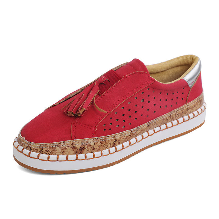 Dame nan perforeret Slip-On Sneaker med kvaster, kork-platform og dekorativ håndsyning Skovae
