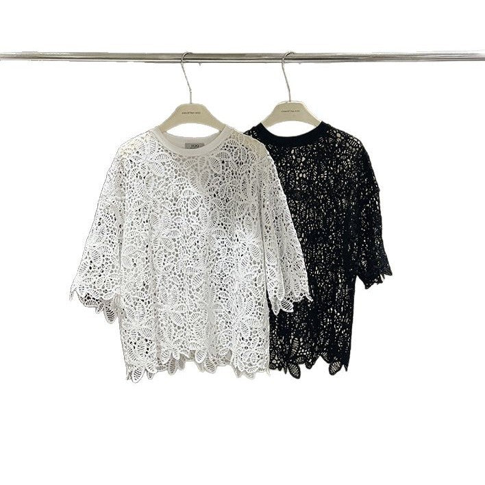 Dame spidsbluse med eksklusive broderier og løse ærmer Stilla