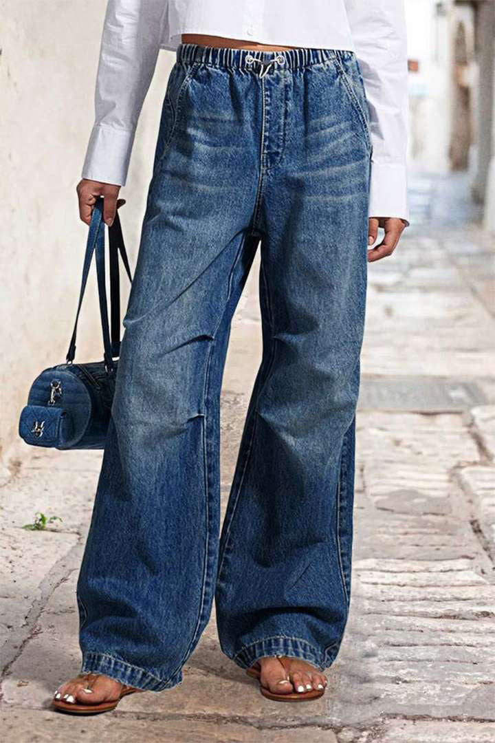 Dame Løst skåret jeans med elastisk talje og moderigtigt design Stilla