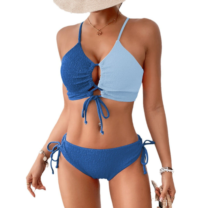 Dame bikini sæt med iøjnefaldende cut-out og justerbare stropper Stilla