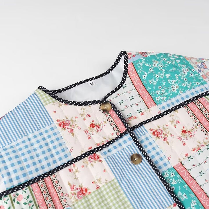 Kvinders patchwork-jakke med stilfuldt design og praktiske lommer Stilla
