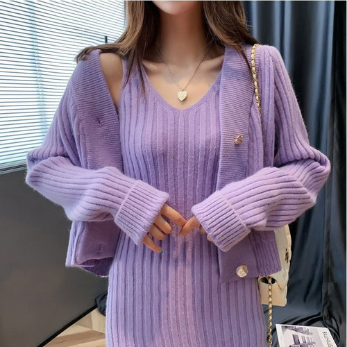 Kvindernes strikensemble med elegant V-hals og dekorativ cardigan Stilla