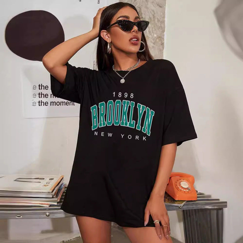 Dame Oversized T-Shirt med iøjnefaldende Brooklyn-print og moderne snit Stilla