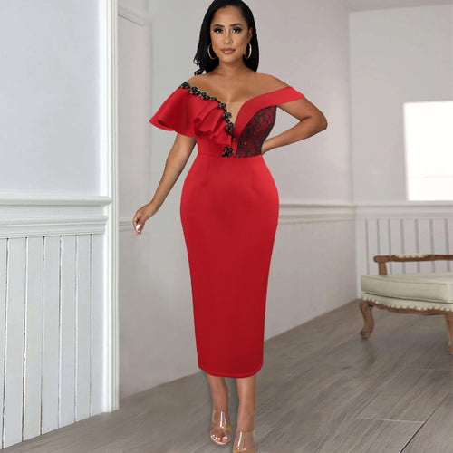 Dame elegant kjole med asymmetrisk snit og florale accenter Skovae