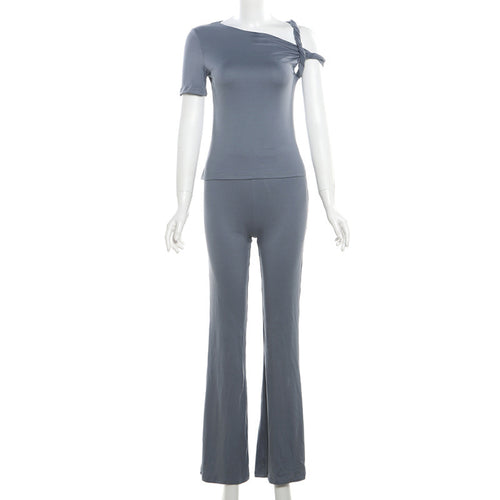 Dame Figurtilpasset Jumpsuit med asymmetrisk snit og elegant skulderfremhævelse Skovae