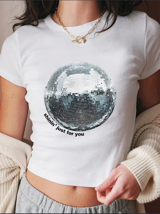Dame Crop-T-shirt med kreative sløjfe-detaljer Skovae