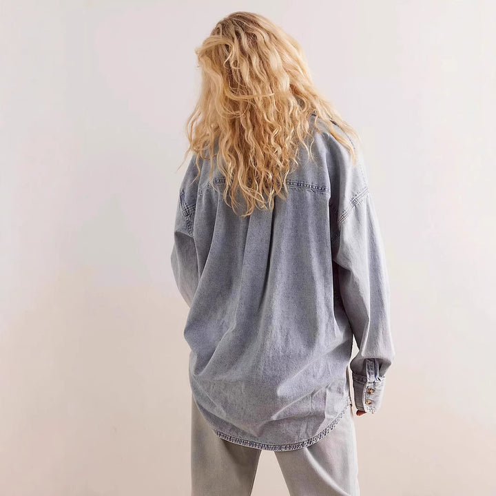 Dame Oversized Denim-Skjortejakke med praktiske lommer og moderne design Stilla