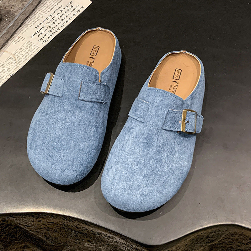 Dame Clogs lavet af høj kvalitet velour læder med justerbart spænde-detalje Stilla