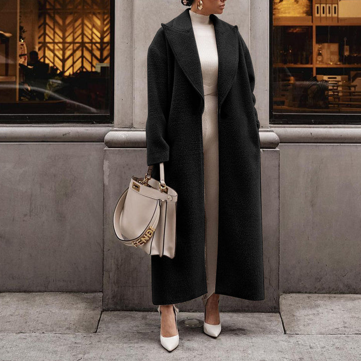Dame Elegant uldfrakke med oversized snit og stort revers Stilla