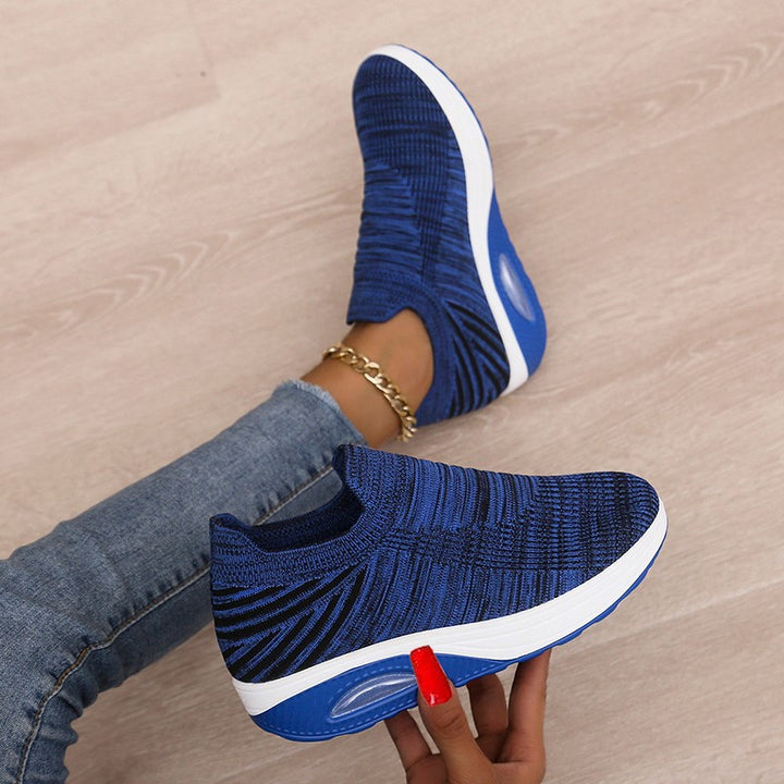 Dame Behagelige Slip-On Sneakers med åndbart overmateriale og stødabsorberende sål Stilla