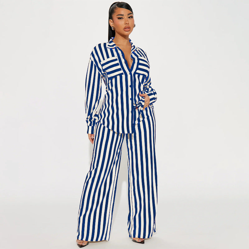 Dame Stribet Ensemble med oversized Skjorte og brede Bukser Stilla